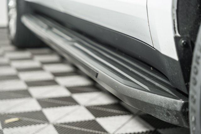 used 2022 GMC Yukon XL car, priced at $46,999