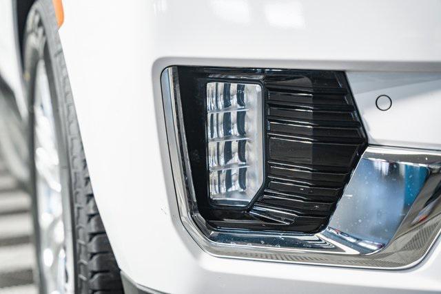 used 2022 GMC Yukon XL car, priced at $46,999