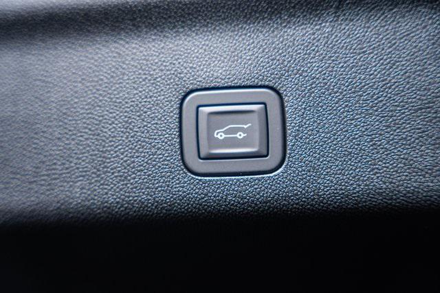 new 2025 Chevrolet Suburban car, priced at $79,995