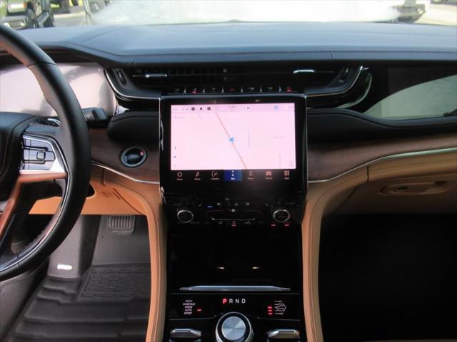 used 2025 Jeep Grand Cherokee L car