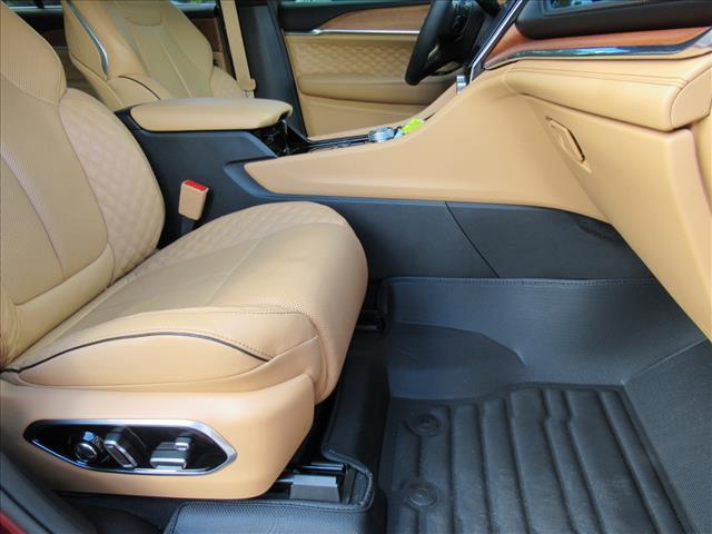 used 2025 Jeep Grand Cherokee L car, priced at $54,900