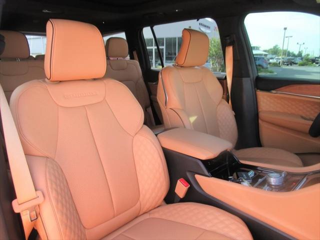 used 2025 Jeep Grand Cherokee L car