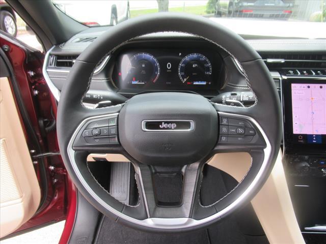 new 2025 Jeep Grand Cherokee car, priced at $44,821