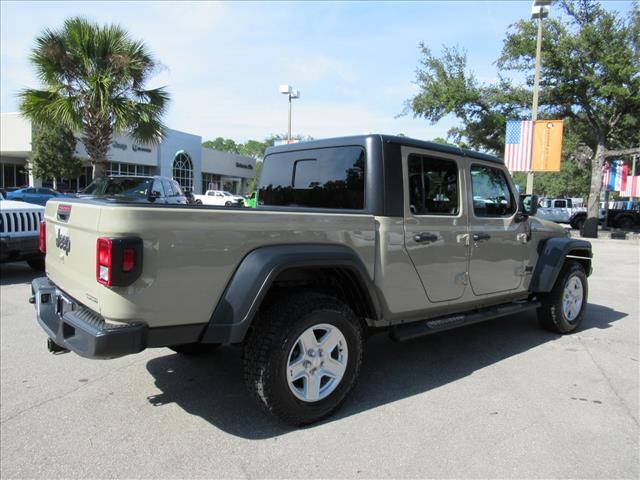 used 2020 Jeep Gladiator car, priced at $27,800