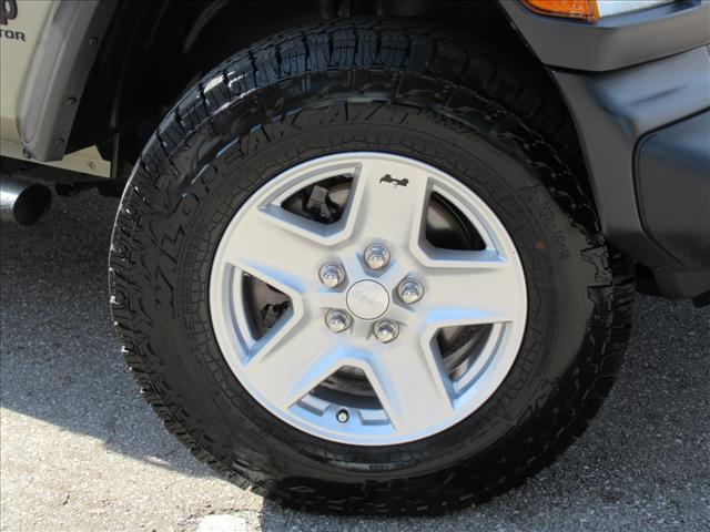 used 2020 Jeep Gladiator car, priced at $27,800