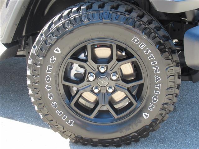 new 2025 Jeep Gladiator car, priced at $41,130