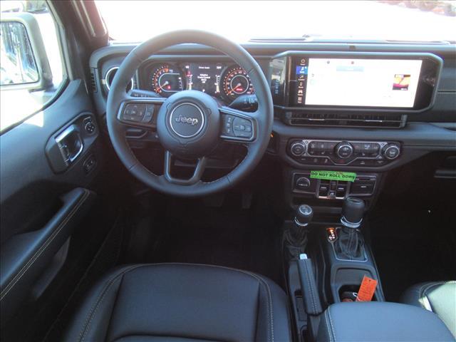 new 2025 Jeep Gladiator car, priced at $41,130