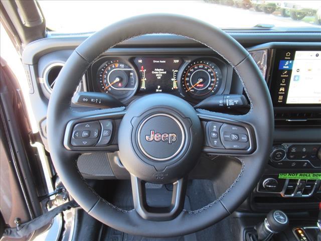 new 2025 Jeep Gladiator car, priced at $41,130