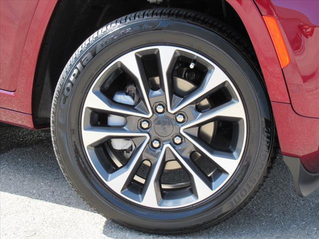 used 2024 Jeep Grand Cherokee car, priced at $47,981