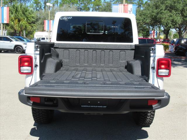 new 2025 Jeep Gladiator car, priced at $40,594