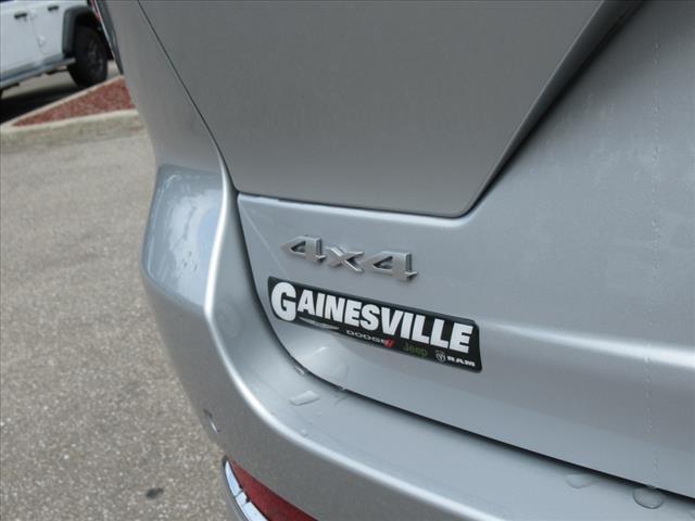 new 2025 Jeep Grand Cherokee car, priced at $57,846
