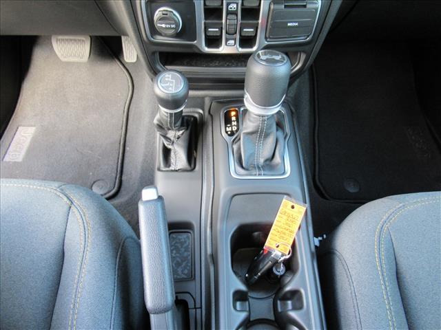 new 2025 Jeep Wrangler car, priced at $41,580