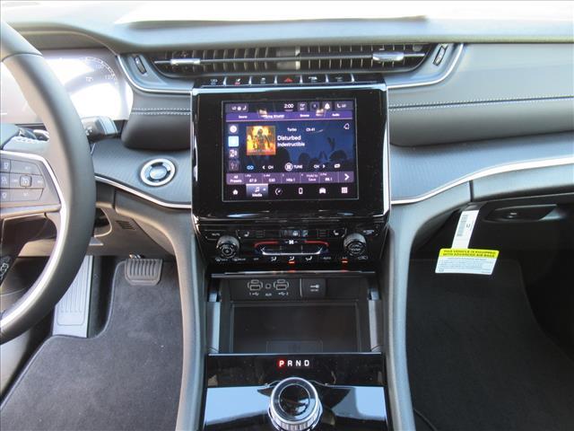 new 2025 Jeep Grand Cherokee car, priced at $32,071