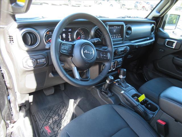 used 2022 Jeep Wrangler Unlimited car, priced at $27,800
