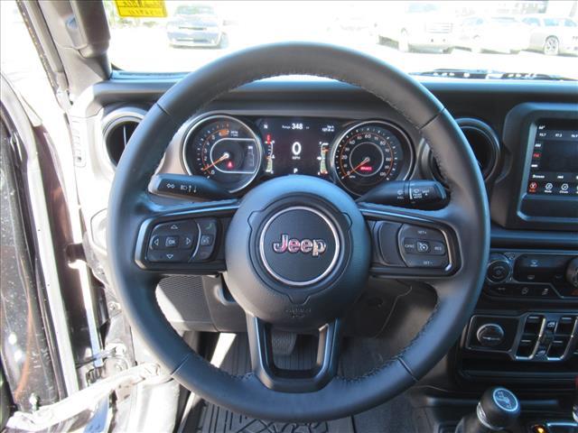used 2022 Jeep Wrangler Unlimited car, priced at $27,800