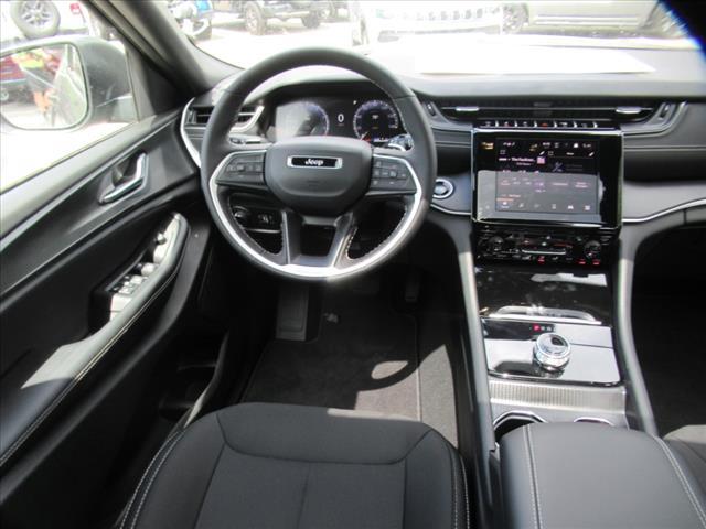new 2025 Jeep Grand Cherokee L car, priced at $40,830