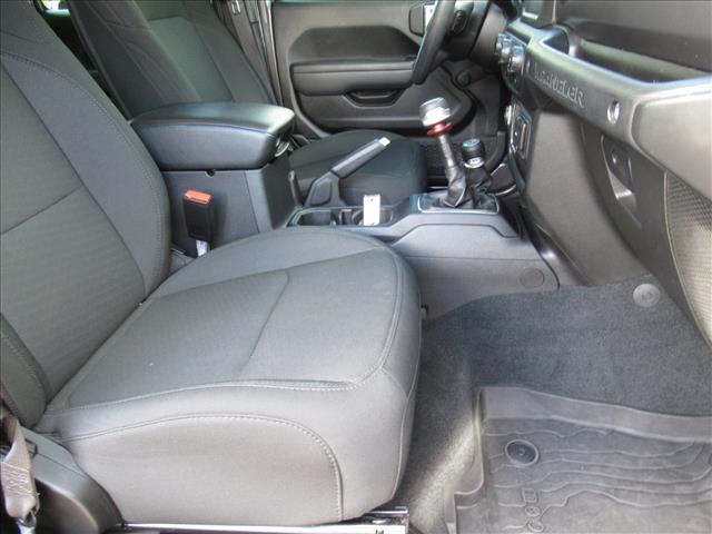 used 2022 Jeep Wrangler Unlimited car, priced at $28,900