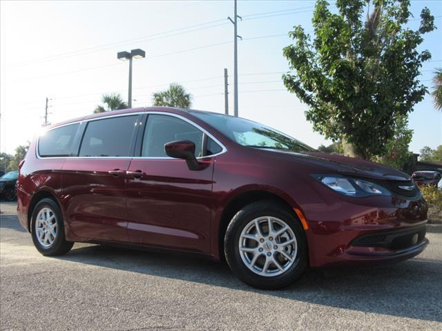 used 2022 Chrysler Voyager car