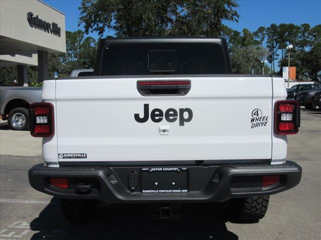 new 2024 Jeep Gladiator car, priced at $45,272