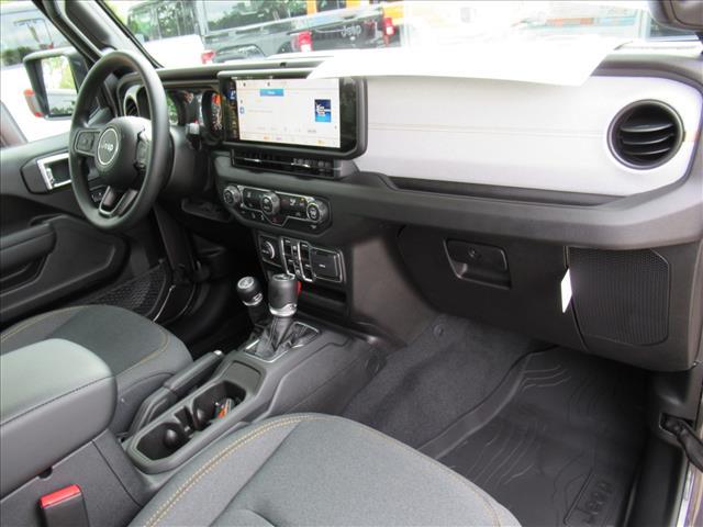 new 2025 Jeep Wrangler car, priced at $41,945