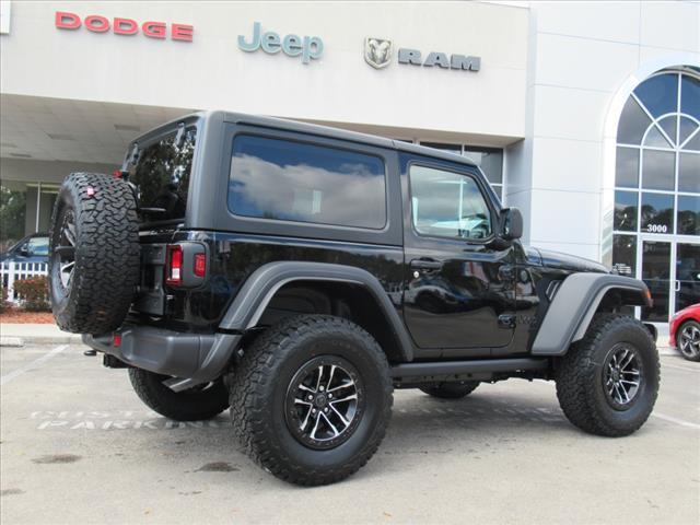 new 2025 Jeep Wrangler car, priced at $47,375