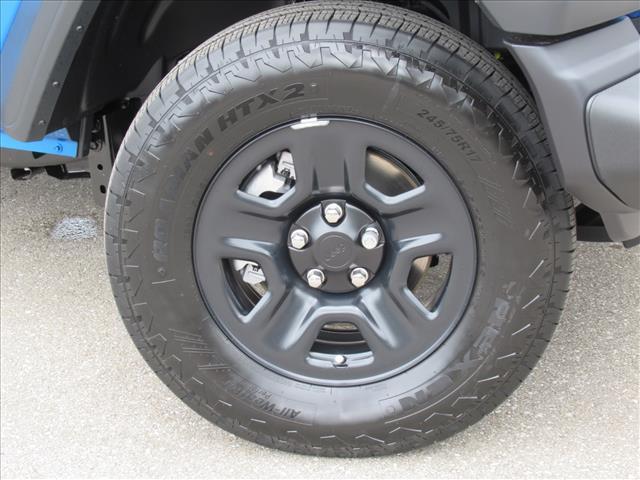 new 2025 Jeep Wrangler car, priced at $40,936