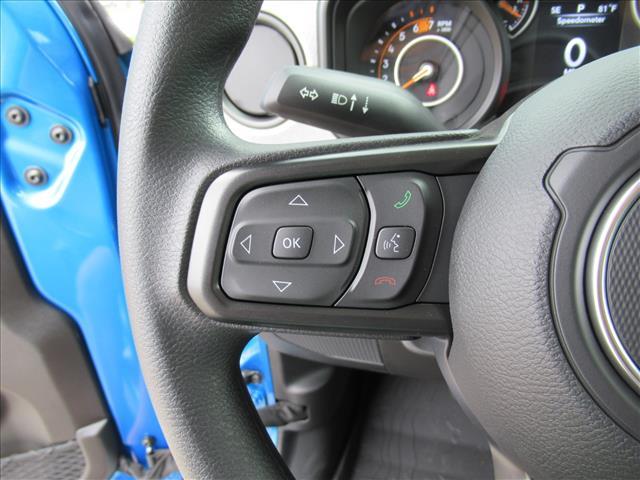 new 2025 Jeep Wrangler car, priced at $40,936