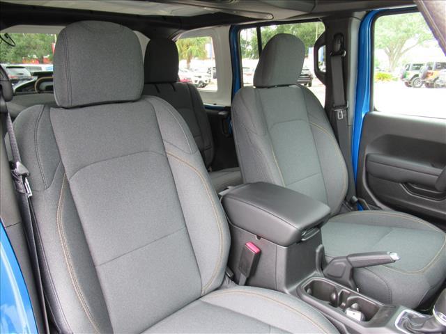 new 2025 Jeep Wrangler car, priced at $40,936