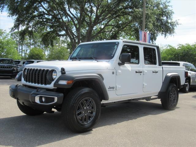 new 2025 Jeep Gladiator car, priced at $42,138