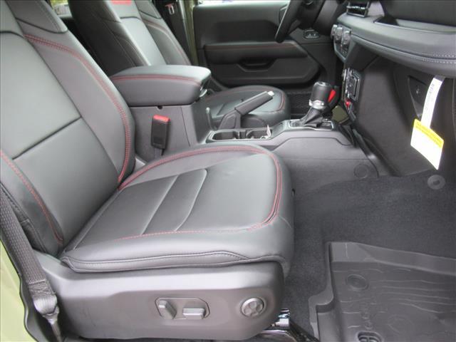 new 2026 Jeep Wrangler car, priced at $64,285