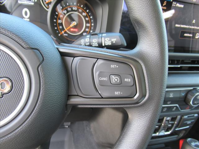 new 2025 Jeep Wrangler car, priced at $35,114