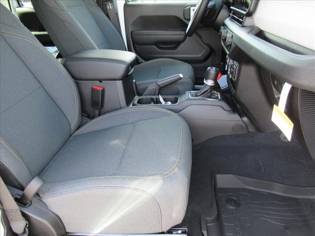 new 2025 Jeep Wrangler car, priced at $35,114