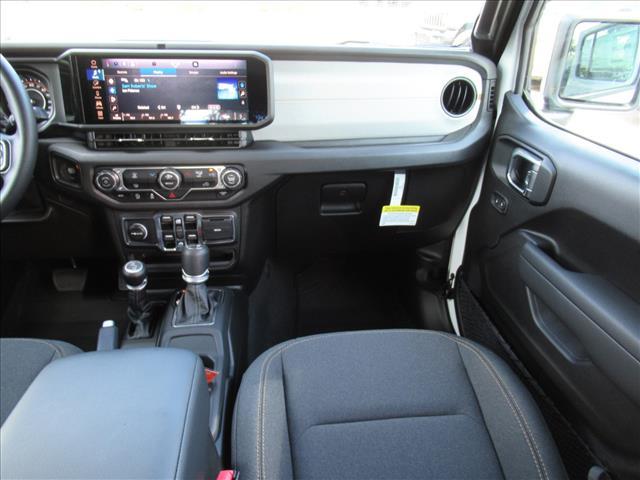 new 2025 Jeep Wrangler car, priced at $35,114