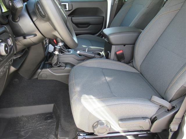 new 2025 Jeep Wrangler car, priced at $35,114