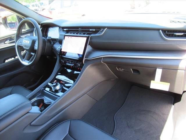 new 2025 Jeep Grand Cherokee car, priced at $47,485