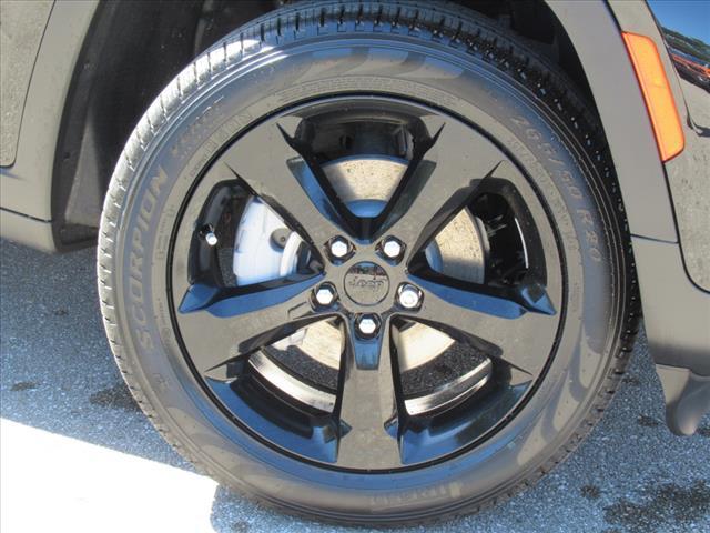 new 2025 Jeep Grand Cherokee car, priced at $47,485