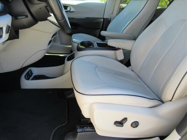 used 2019 Chrysler Pacifica Hybrid car, priced at $25,000