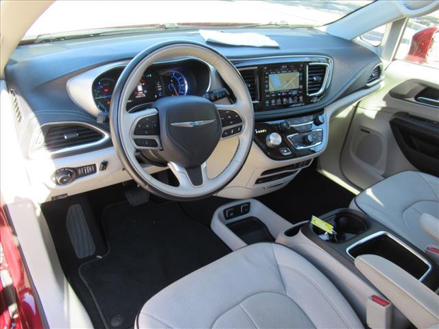 used 2019 Chrysler Pacifica Hybrid car, priced at $25,000