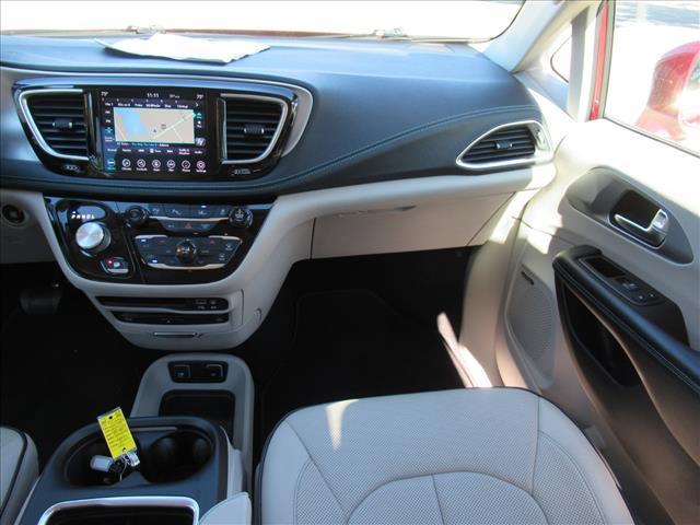 used 2019 Chrysler Pacifica Hybrid car, priced at $25,000