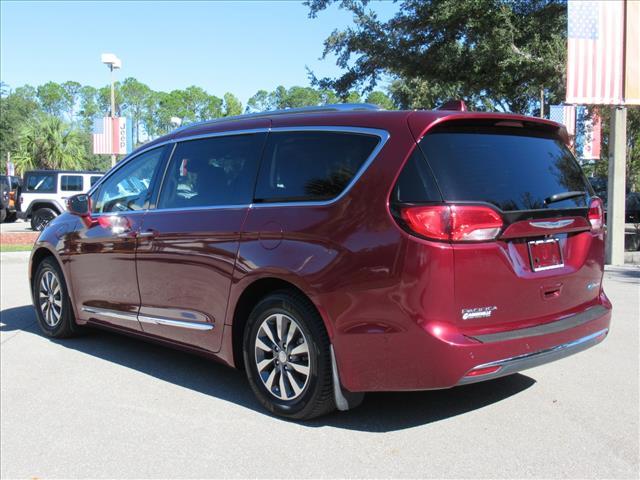used 2019 Chrysler Pacifica Hybrid car, priced at $25,000