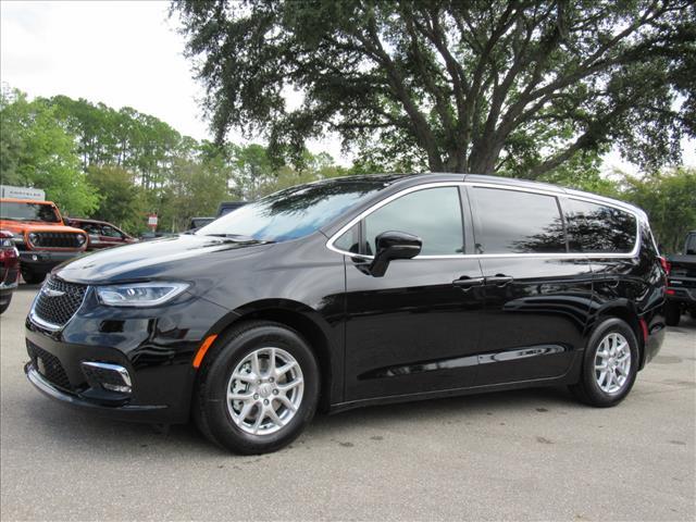 new 2026 Chrysler Pacifica car, priced at $38,242