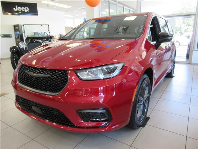 new 2026 Chrysler Pacifica car, priced at $41,335