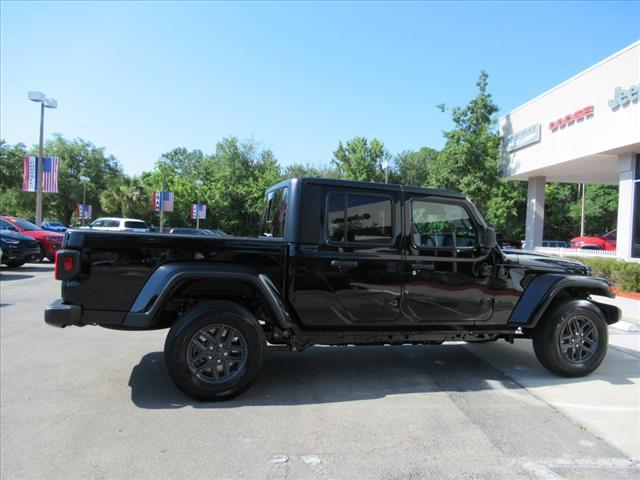 new 2024 Jeep Gladiator car, priced at $42,720