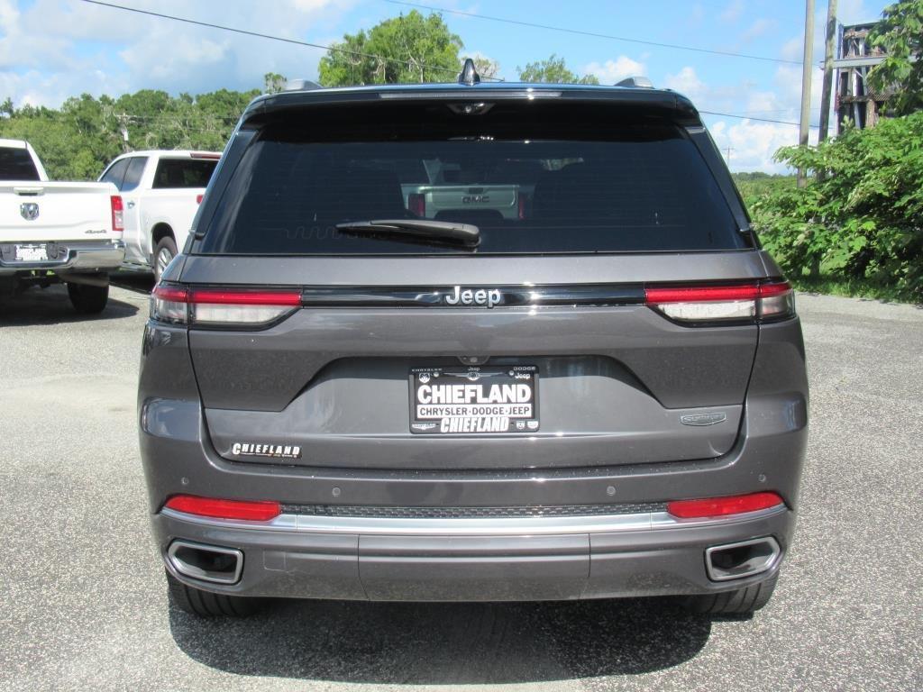 used 2022 Jeep Grand Cherokee car, priced at $39,995