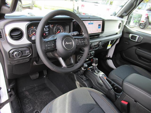 new 2025 Jeep Gladiator car, priced at $38,074