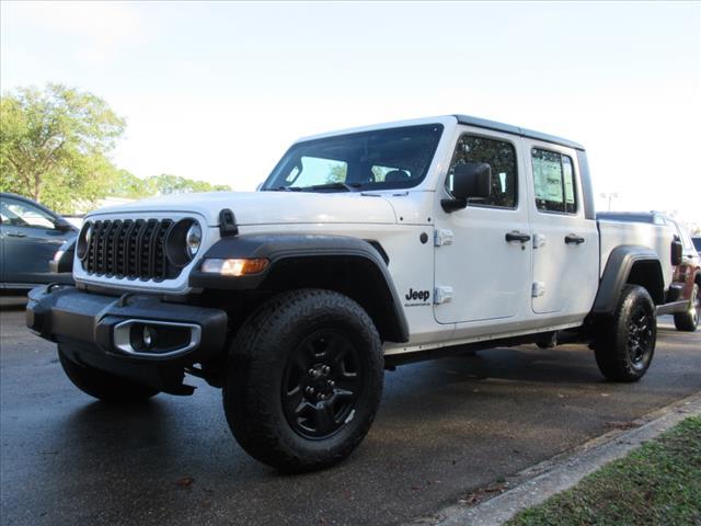 new 2024 Jeep Gladiator car, priced at $44,175