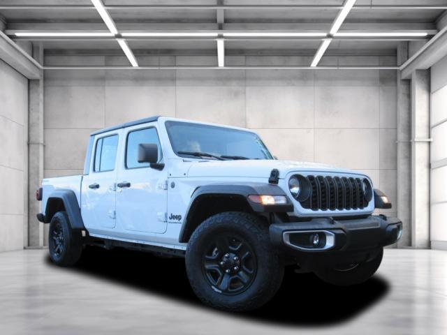 new 2024 Jeep Gladiator car, priced at $39,958