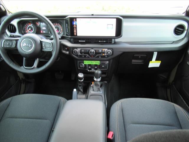 new 2025 Jeep Gladiator car, priced at $42,733