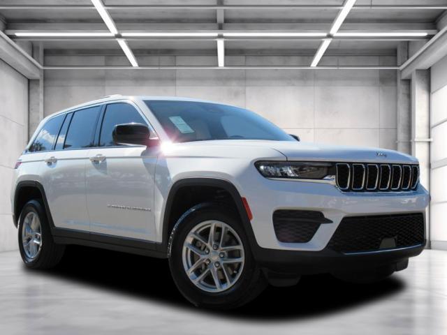 new 2025 Jeep Grand Cherokee car, priced at $31,535