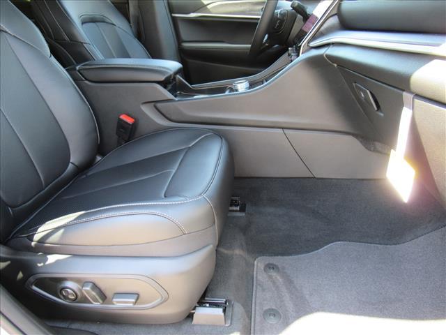 new 2025 Jeep Grand Cherokee L car, priced at $49,135